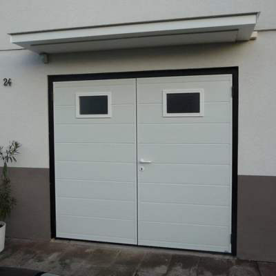 Porte de garage à deux vantaux à Grenoble - Isère